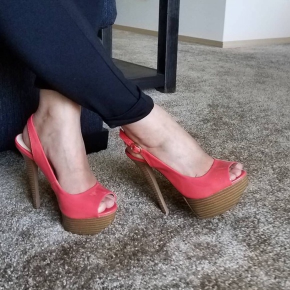 Sexy Platform High Heels - Picture 2 of 4